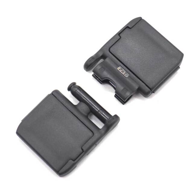 力が加わると外れる。セーフティーバックル 猫の首輪やネック