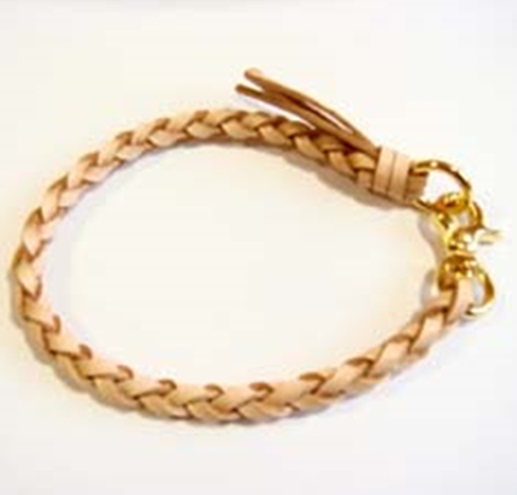 セール価格 60%OFF　ヌメ革 くみひもタイプドッグネックレス 26 36 50 CM サイズ ゴールド シルバー 金具 日本製