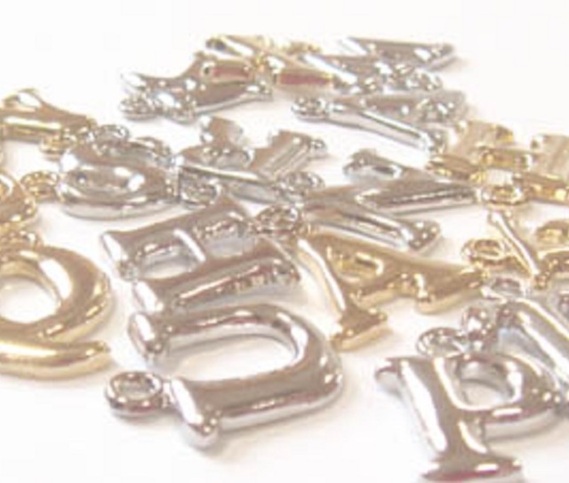 アルファベットチャーム♡（シルバー)15個で580円 Silver925