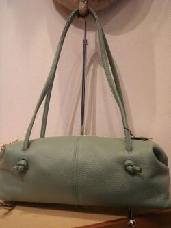 牛革筒形バッグ グリーン