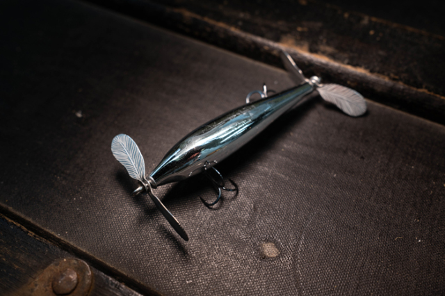 メッキ:トンボフィンライブ ギンヤンマ FROG