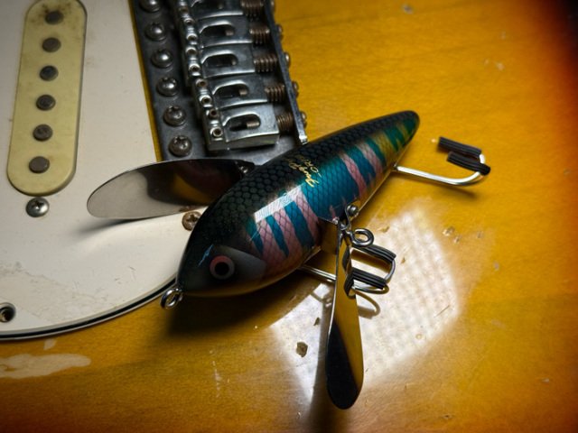 ロッソぺガーソ:オイカワカラー