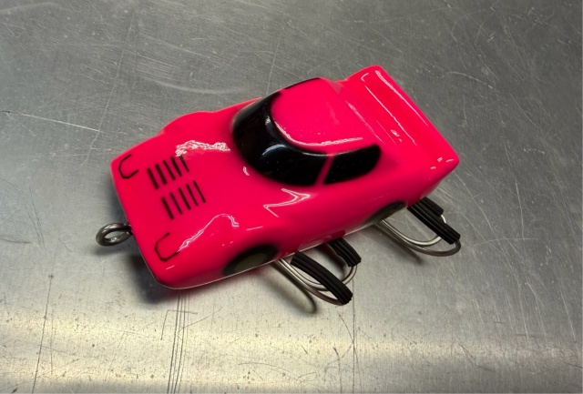 ランチョウストライク ピンク ロケ使用品