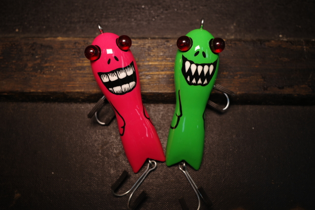 ウッドスーズーン：ハンドペイント