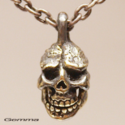 シルバーアクセサリー ～スカルペンダント ～ メンズ ～ gemma （ジェンマ） GS-P1600～最新モデル