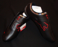PUMA��FERRARI 2011���ե塼���㡼����å�M1��SF��NM1 �֥�å�