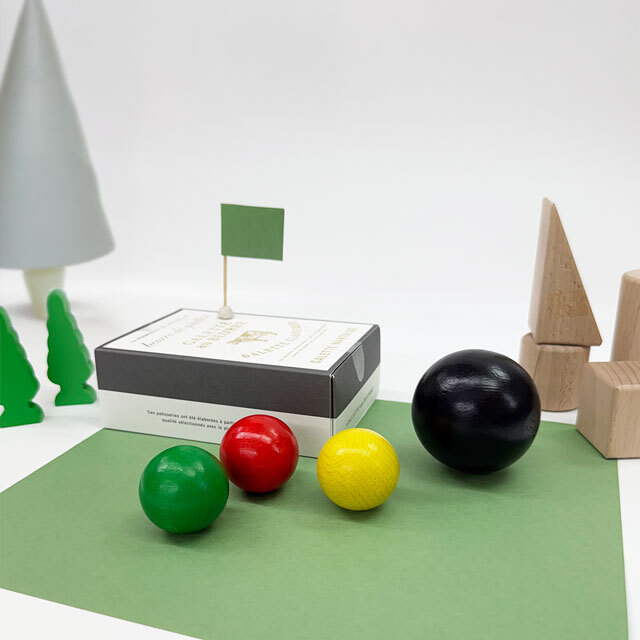 テレビで人気の遊びが楽しめる！ 国産木球の4個セット