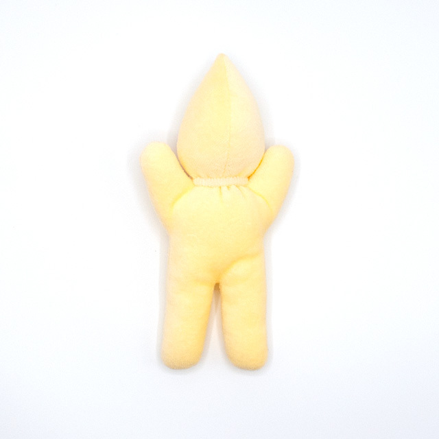 タオル地のベビーぬいぐるみ ベビーラトルになっているリサ人形