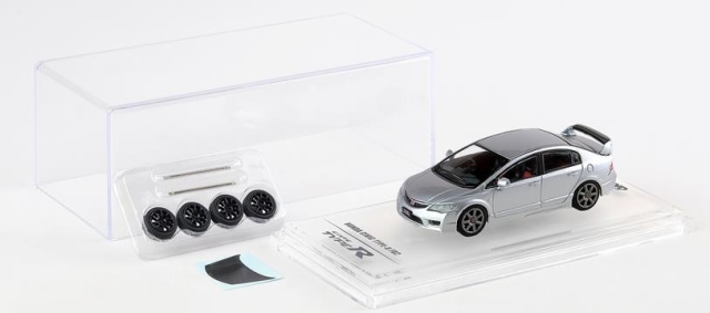 INNO Models(イノモデル) 1/64 (ダイキャスト製) ホンダ シビック Type-R FD2 シルバー ボンネットデカール、交換用ホイールセット付