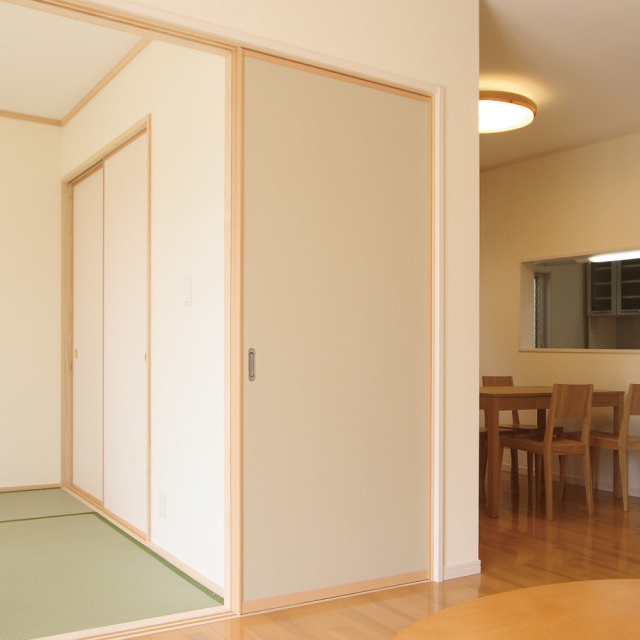 ふすま用リメイクシール・メルアのサンドバニラ