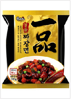 でっかい具の一品ジャジャン麺！ (200g)