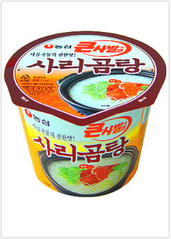 ［農心］　サリコムタン カップ麺〈大〉　（111g）