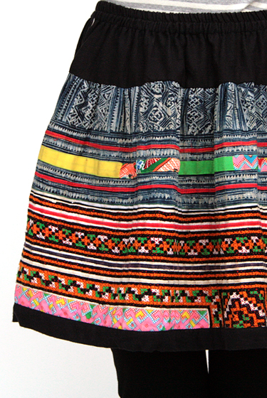 モン族刺繍スカート