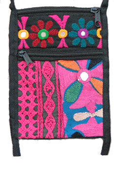 ミラーワーク刺繍　エスニックポシェット（03