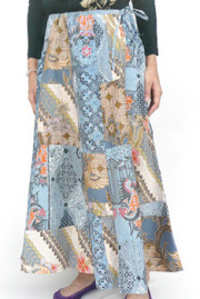 スカート■フレアスカート（バテック柄パッチワーク）