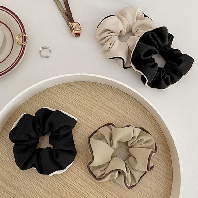 ルピス ヘアアクセサリー レディース シュシュ バイカラー パイピング おしゃれ 大人 ヘアアレンジ ポニー お団子 LUPIS ルピス ヘアアクセサリー レディース シュシュ バイカラー パイピング おしゃれ 大人 ヘアアレンジ ポニー お団子 LUPIS