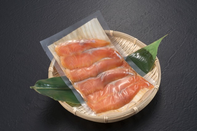 スモークサーモン