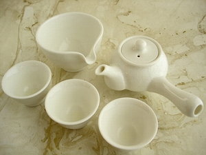 白瓷　３人茶器セット