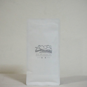 山のお茶