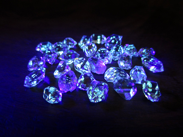 オイルインクォーツ 石油入り水晶 高品質 天然石専門店【鬮石】