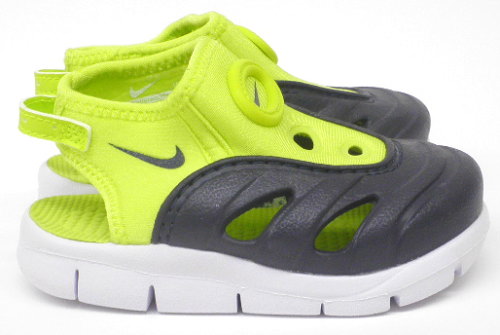 【定価の半額！】NIKE(ナイキ) フリー ダイナモ ブリーズ TD　642511