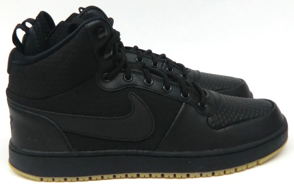 NIKE（ナイキ）　エバノン MID ウィンター　AQ8754