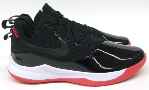 【送料無料！】 NIKE(ナイキ)　レブロン III ウィットネス PRM　BQ9819