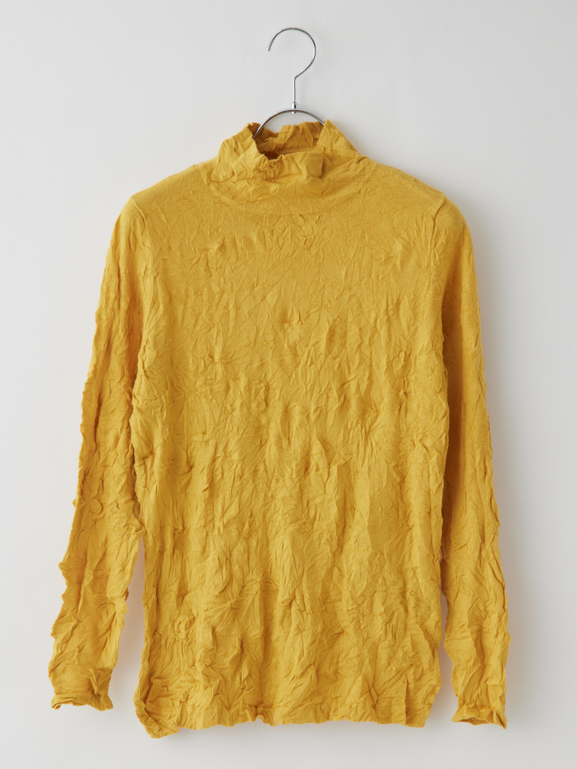 シワ加工カラーハイネックカットソー la primavera online store