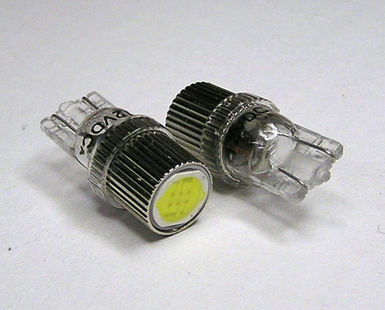 ☆New1WＬＥＤウエッジ球T10-5W交換用LED球白２個セット