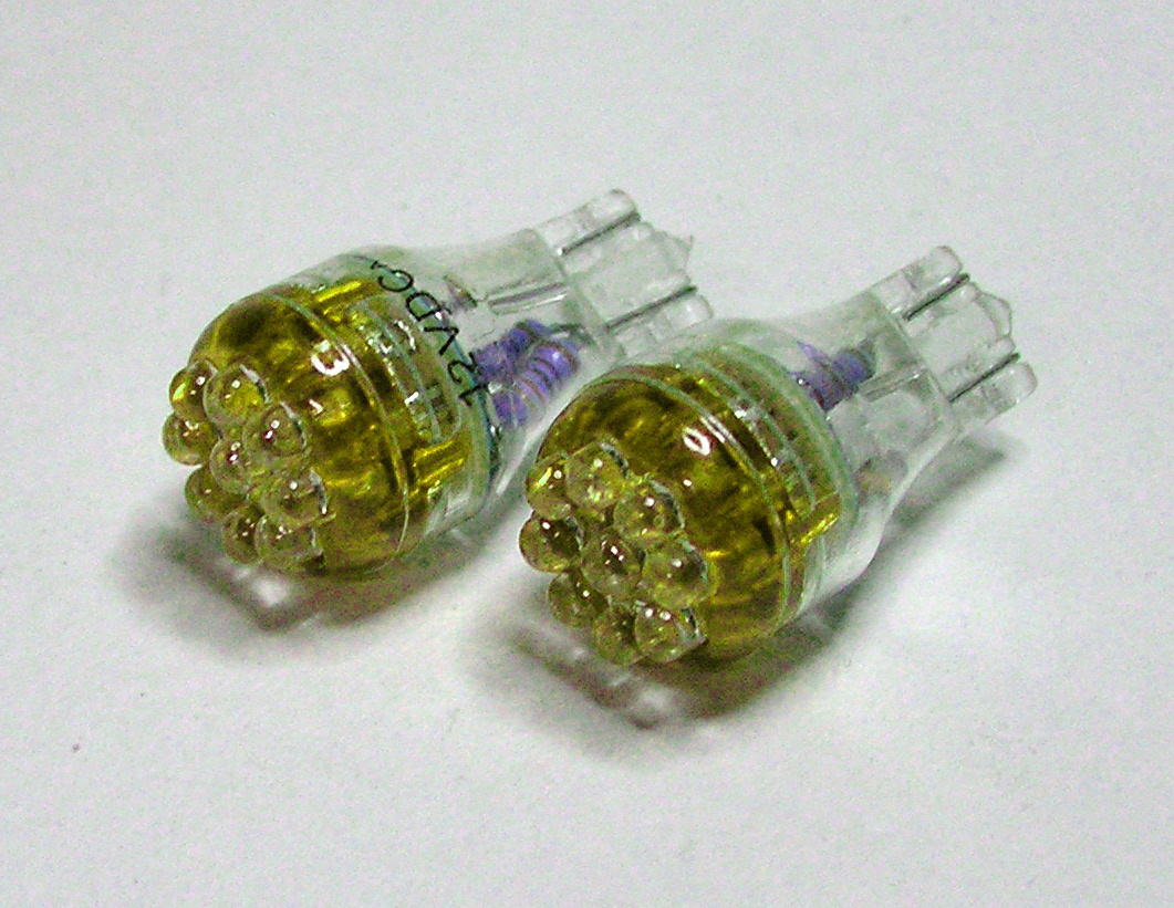 9連ＬＥＤポジション用ウエッジ球、オレンジ１２Ｖ専用