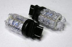 赤FLUX LED18連アメ車ウエッジ3157Ｗ球２個セット