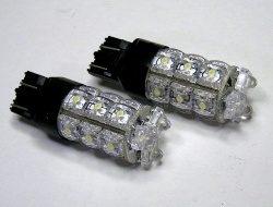 ★New白FLUX LED18連ウエッジＷ球最強の明るささ