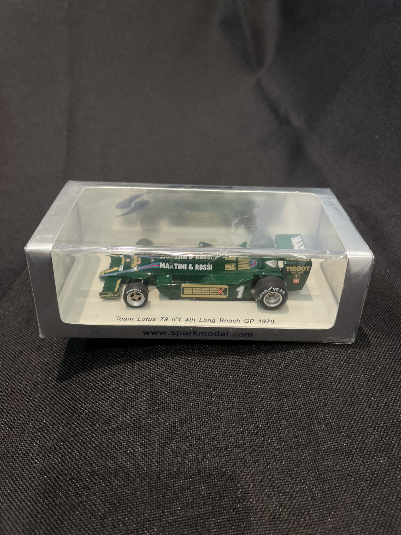 Lotus_1979年式_Team Lotus79  LongBeach GP1:43モデルカー