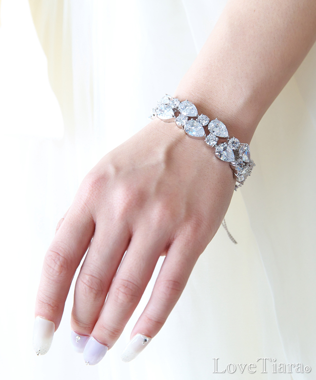 ティアドロップジルコニアブレスレット【メール便可】 ブレスレット ビジュー ウェディング 結婚式