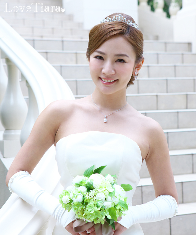 シェイプサテンフィンガーレスグローブ【シンフォニー】肘下【メール便可】※なくなり次第販売終了 フィンガーレスグローブ サテン ウエディング 結婚式 ブライダル