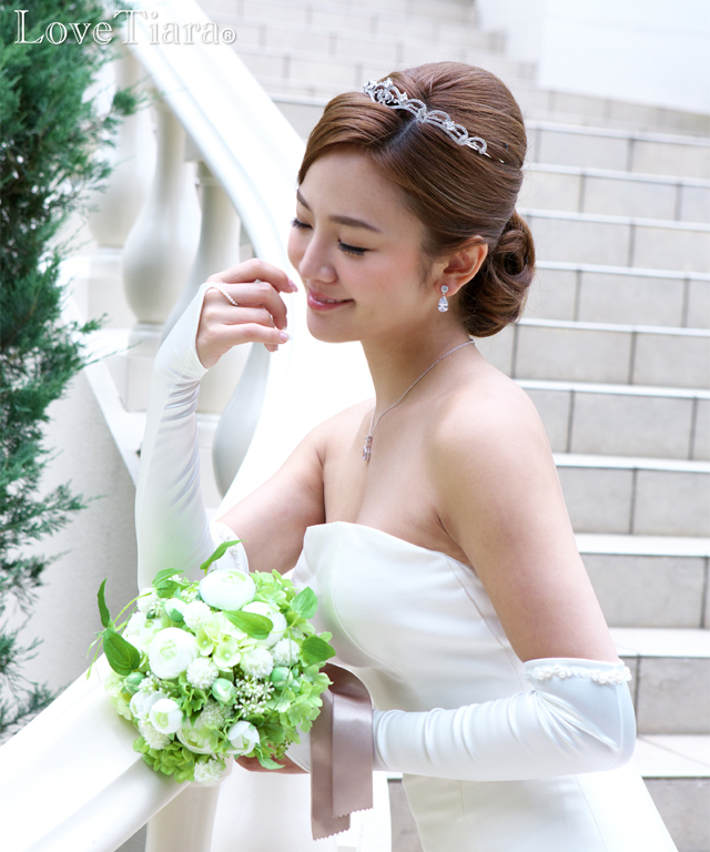 シェイプサテンフィンガーレスグローブ【シンフォニー】肘上【メール便可】※なくなり次第販売終了 フィンガーレスグローブ サテン ウエディング 結婚式 ブライダル