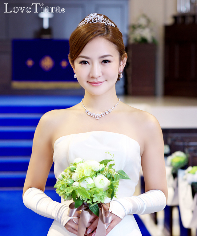 シェイプサテンフィンガーレスグローブ・肘下【メール便可】 フィンガーレスグローブ サテン ウエディング 結婚式 ブライダル