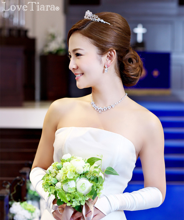 シェイプサテンフィンガーレスグローブ・肘下【メール便可】 フィンガーレスグローブ サテン ウエディング 結婚式 ブライダル