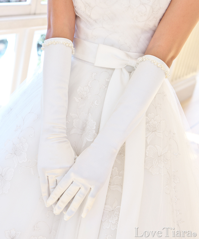 シェイプサテングローブ【シンフォニー】肘下【メール便可】 グローブ サテン ウエディング ブライダル 結婚式
