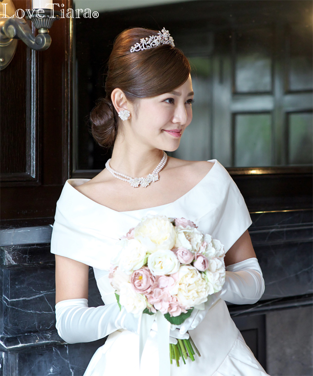 シェイプサテングローブ・肘上【メール便可】 グローブ サテン ウエディング 結婚式 ブライダル