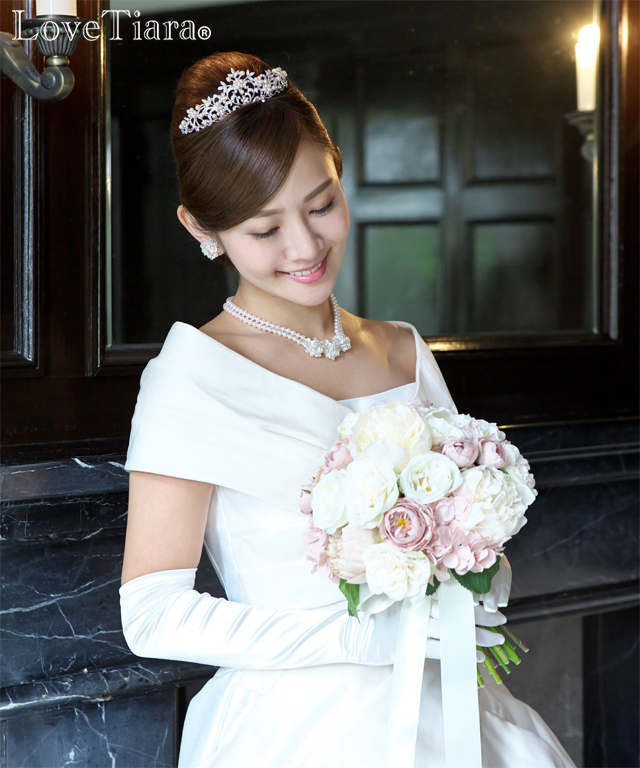 シェイプサテングローブ・肘上【メール便可】 グローブ サテン ウエディング 結婚式 ブライダル