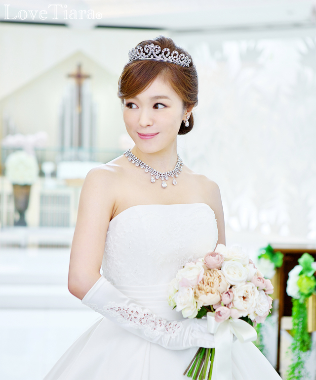 シェイプサテングローブ【ミューズ】【メール便可】 グローブ ウエディング ブライダル 結婚式