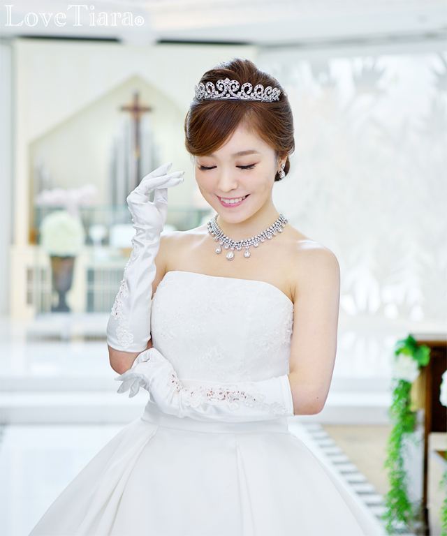 シェイプサテングローブ【ミューズ】【メール便可】 グローブ ウエディング ブライダル 結婚式