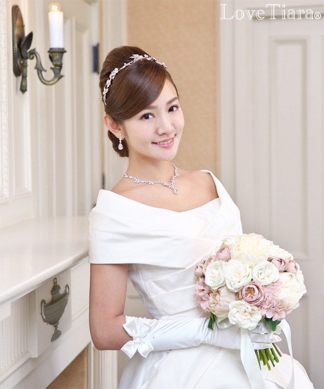 シェイプサテングローブ【ロマンティックリボン】【メール便可】 グローブ サテン ウエディング 結婚式 ブライダル