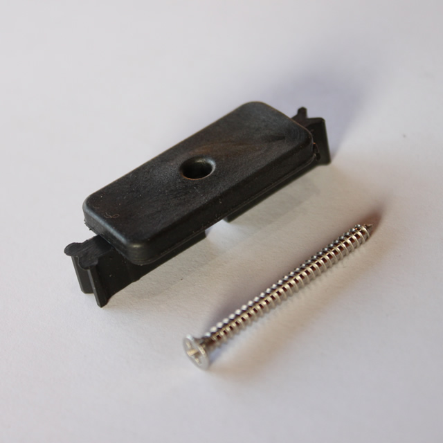 木樹脂床板専用止具（ステンレスビス付L：40mm）