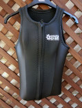 11rashwetvest-women