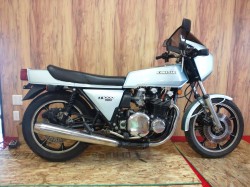 KAWASAKI ��Z1R-1