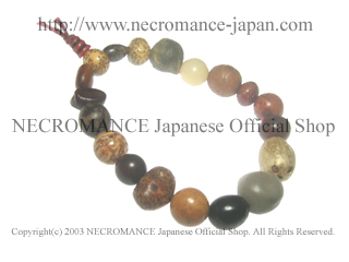 【ネクロマンス NECROMANCE】 ナッツブレスレット Nuts Bracelet 木の実 種