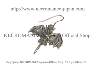 【ネクロマンス NECROMANCE】 シルバーラットテイルバットピアス Sliver Rat Tail Bat Pierce 鼠 ねずみ 蝙蝠 コウモリ