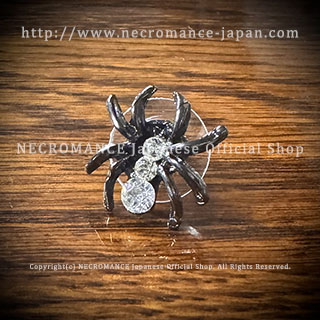ラインストーン スパイダーピアス Rhinestone Spider Pierce ＜クリア/Clear/透明＞ 蜘蛛　【NECROMANCE ネクロマンス】
